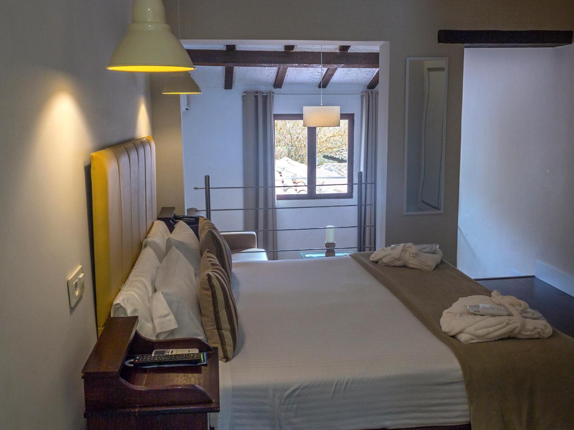 Hotel Resort Cueva Del Fraile เกว็งกา ภายนอก รูปภาพ